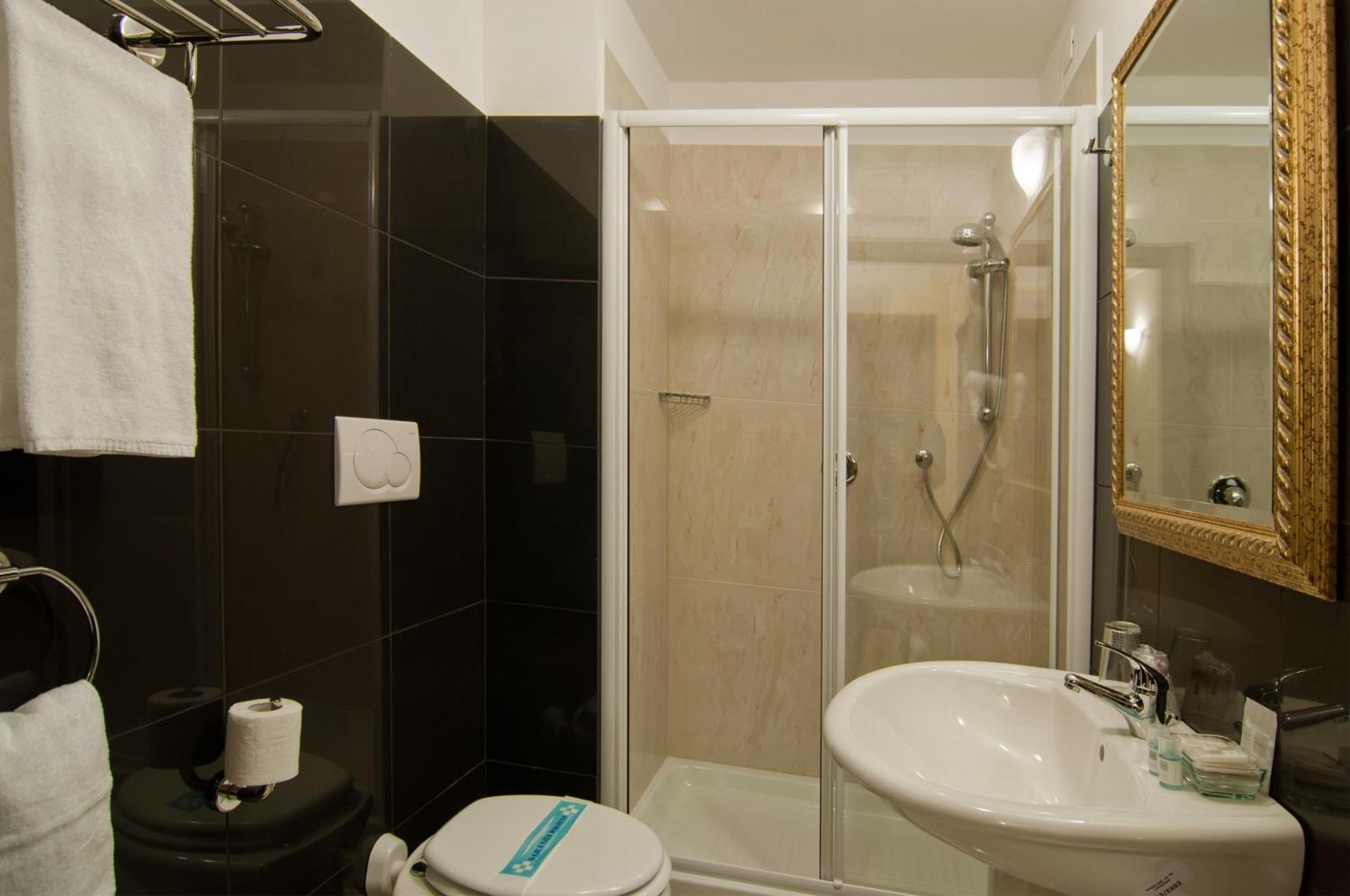 Hotel Regina Giovanna Rom Zimmer foto
